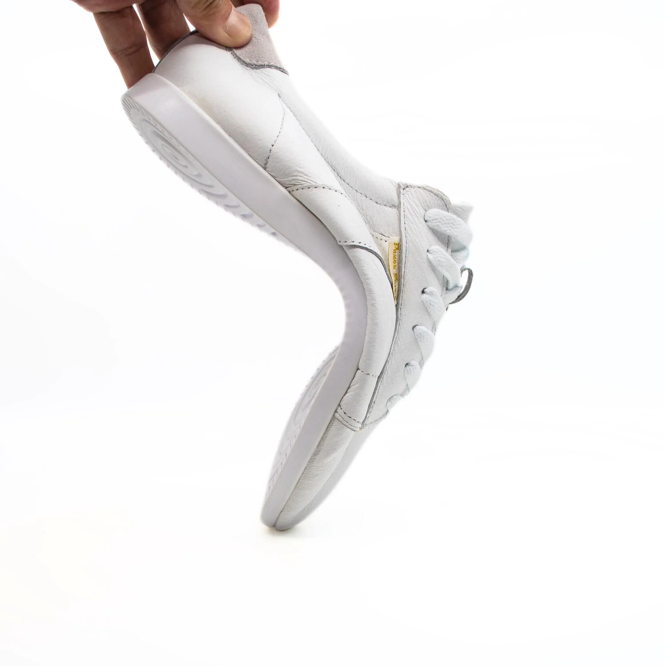 2306W - Ladies Dance Sneaker, In White Leather, With Dual Pivot Point, Spin Spots And Ultra Flexible, Smooth Sole