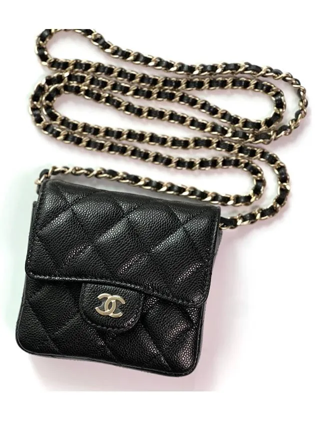 Chanel Must-have Cross Leather Bag Logo Fully-featured Black CC Mini Chain