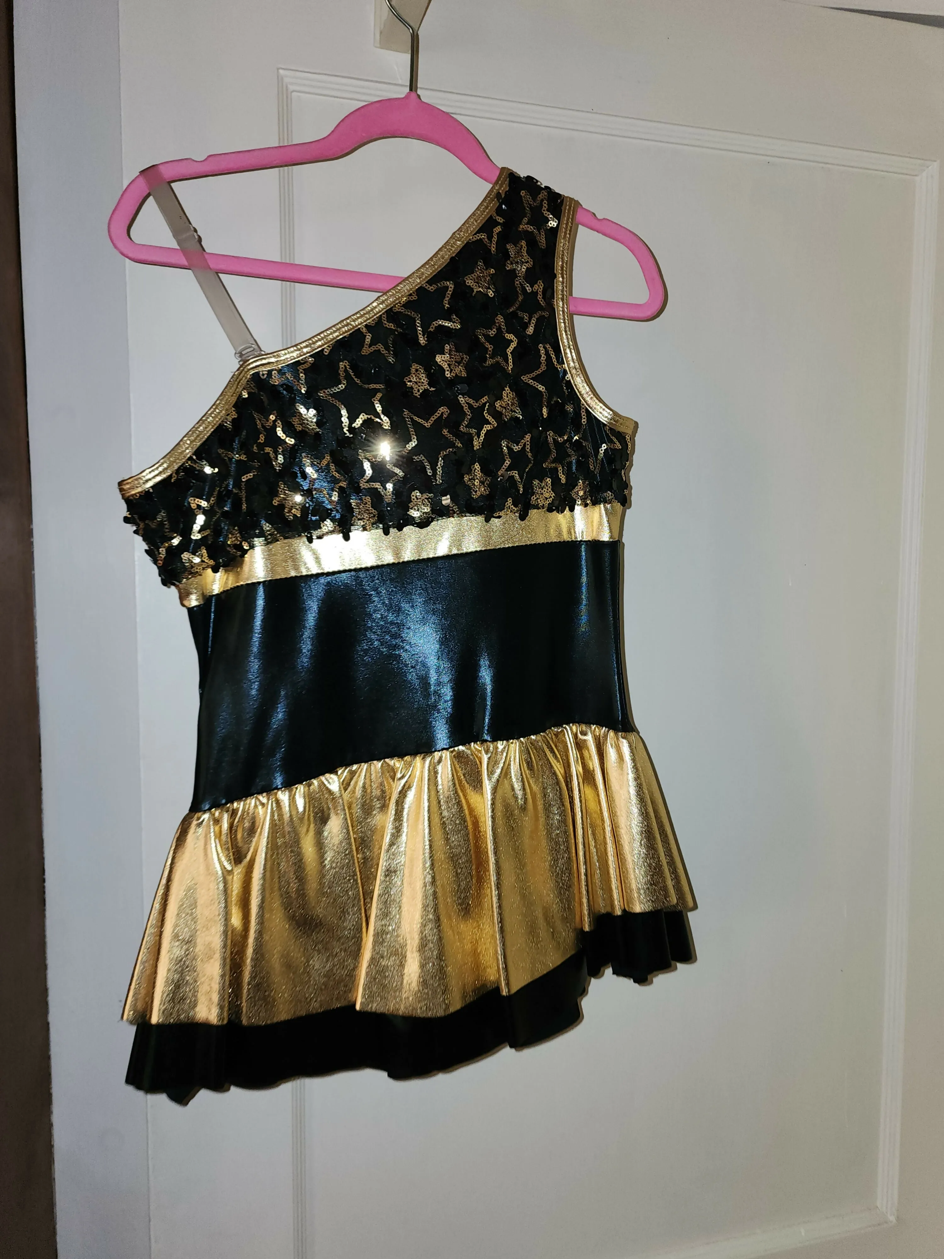 Costume