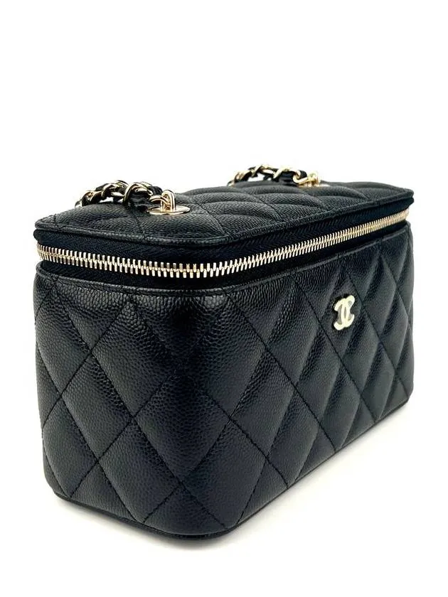 Cross Cosmetic Black Case Tailored service Classic Small Chanel Calfskin Luxurious Bag Grained