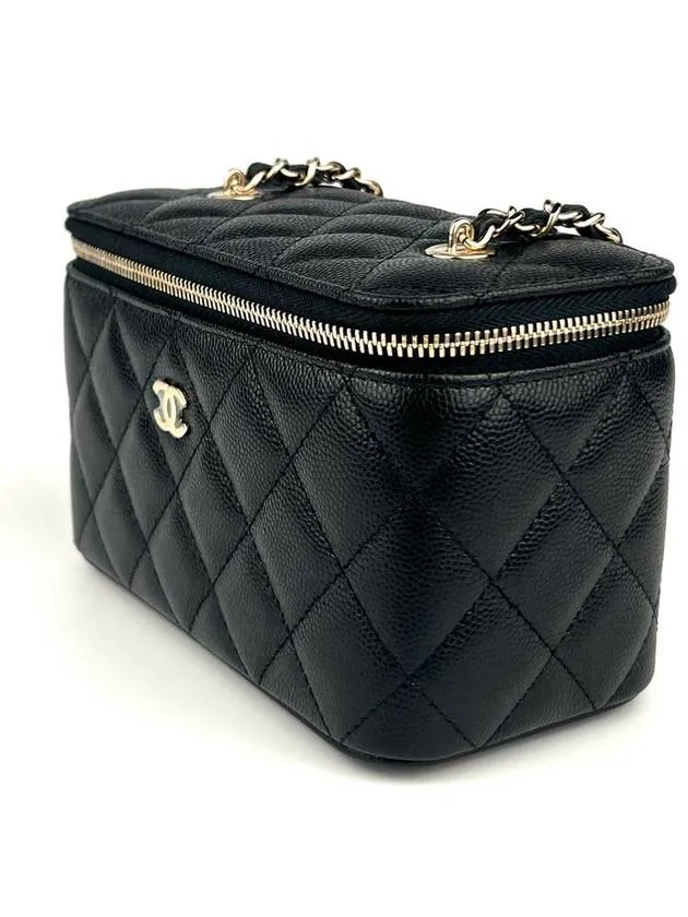 Cross Cosmetic Black Case Tailored service Classic Small Chanel Calfskin Luxurious Bag Grained