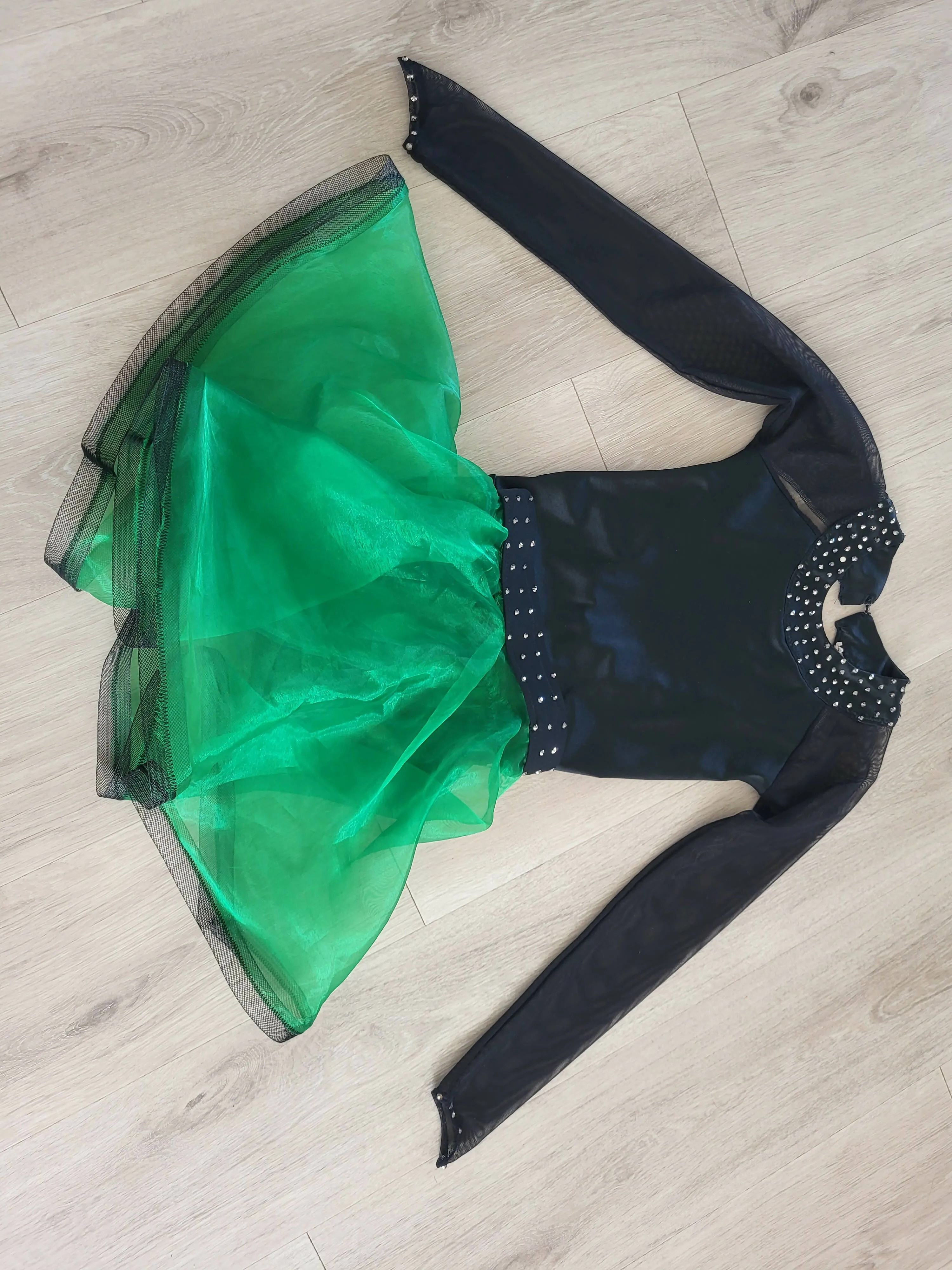 Dance costume