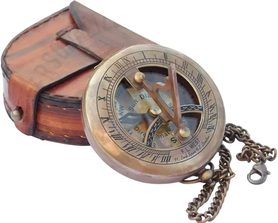 Engraved Handmade Antique Compass – Customizable with Leather Box for Hiking and Adventure Enthusiasts