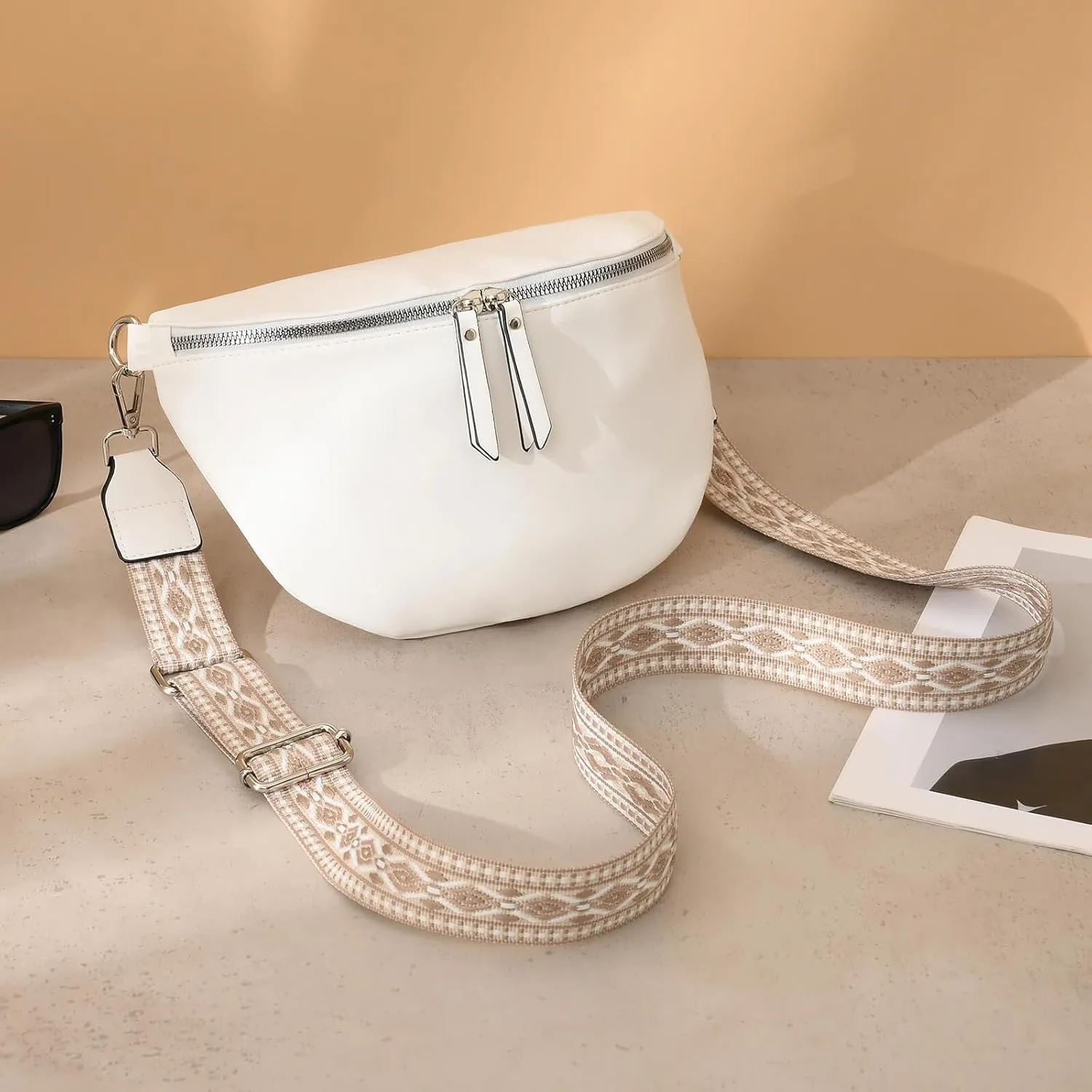 Fanny Packs for Women Cross Body Belt Bag for Women with Guitar Strap PU Leather Crossbody Bags for Women Trendy Cute Designer Bum Bags for Travel Everyday(White)