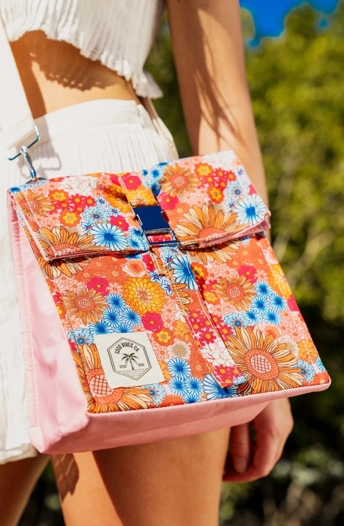 Insulated Lunch Satchel