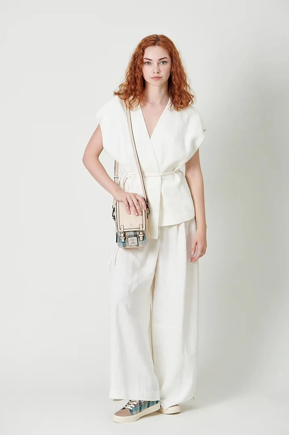 Islander The Baby Jura Crossbody Harris Tweed & Microfibre Leather