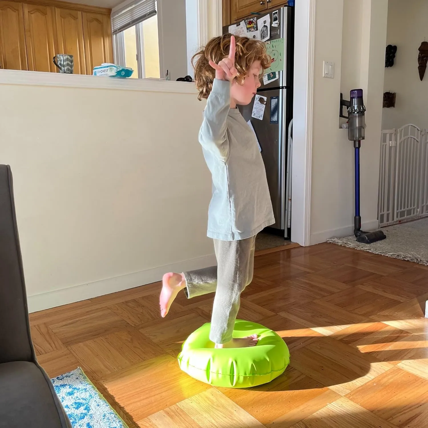 LILYPAD Wiggle Seat for Sensory Kids | Stackable, Flexible Seating for Classroom Elementary, Middle School or Home Learning | Lightweight, Portable Wobble Cushion Floor Seating (5 Pack)