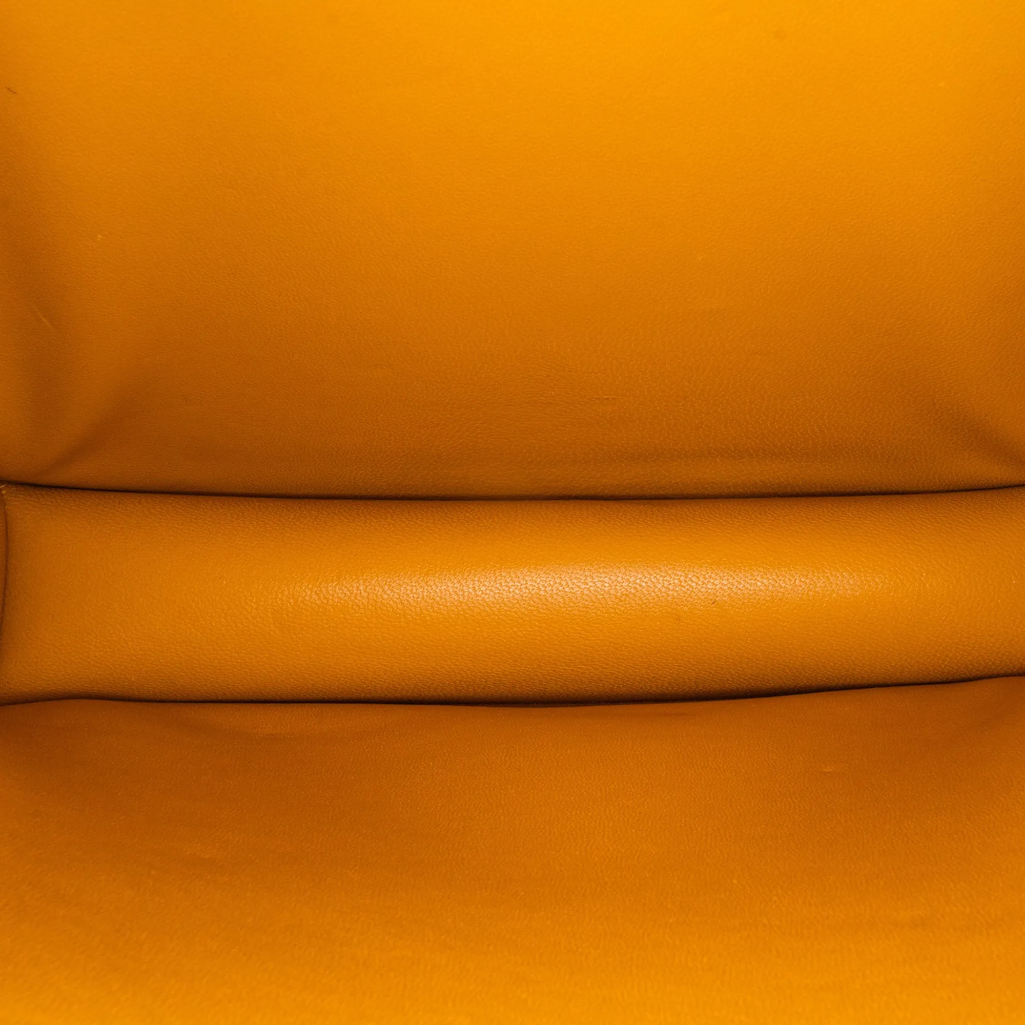 Medium Calfskin Classic Box