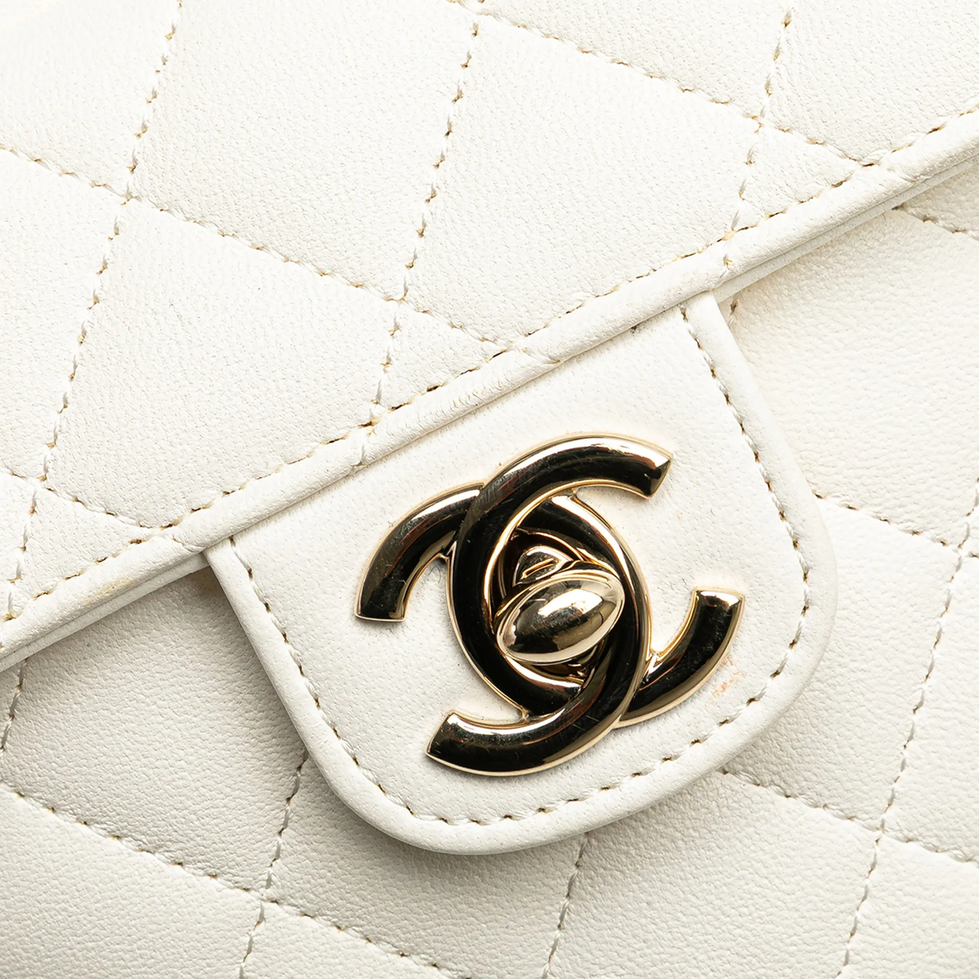 Mini Lambskin CC in Love Heart Crossbody