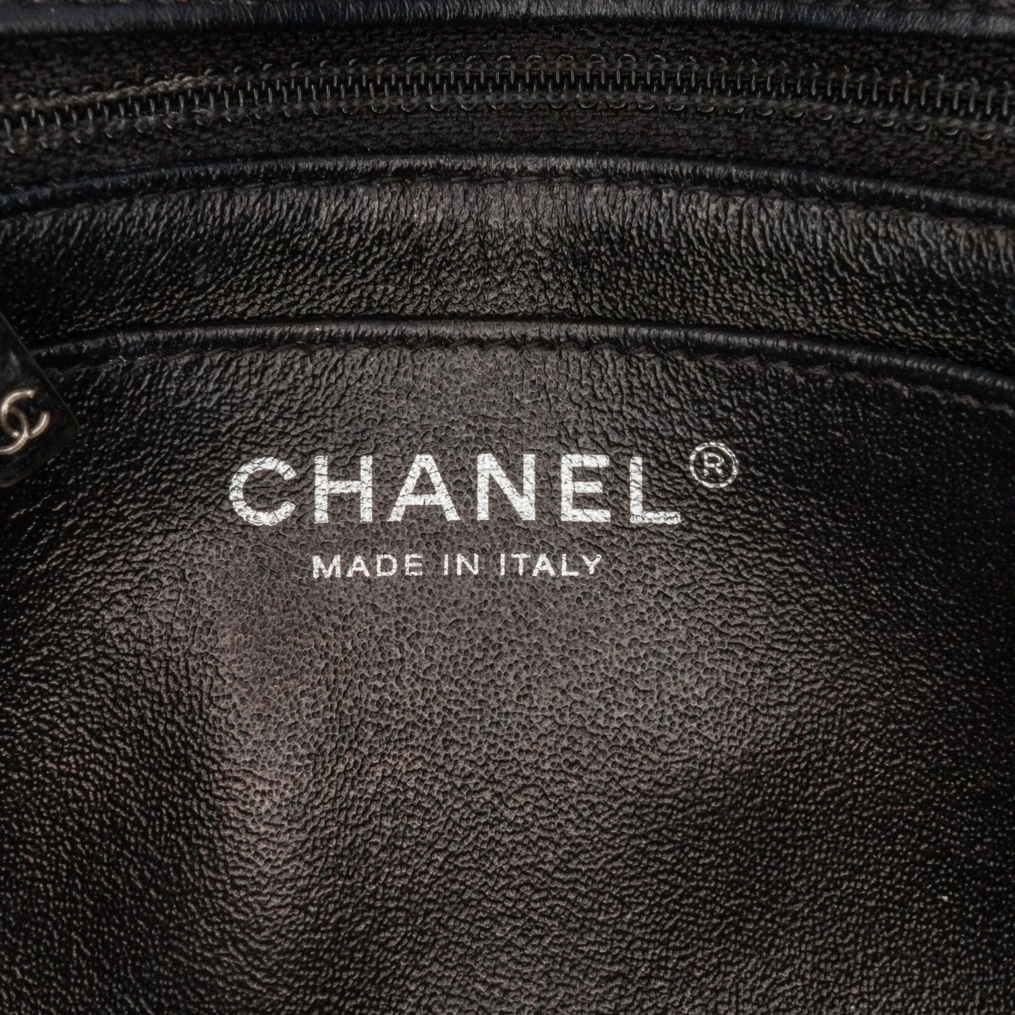 Mini Square Classic Patent Single Flap