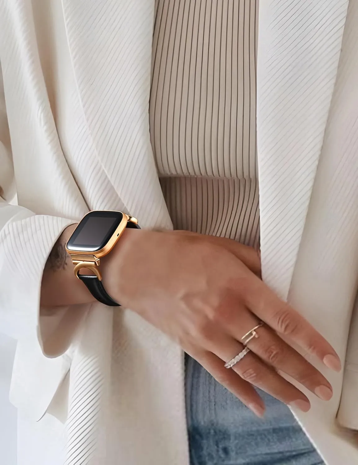 Minyee Leather Band Compatible with Fitbit Versa 2/Fitbit Versa/Versa Lite Bands Women, Slim Thin Dressy Designer Premium Leather Strap with C-Shape Metal Buckle for Versa 2 Smartwatch Accessories