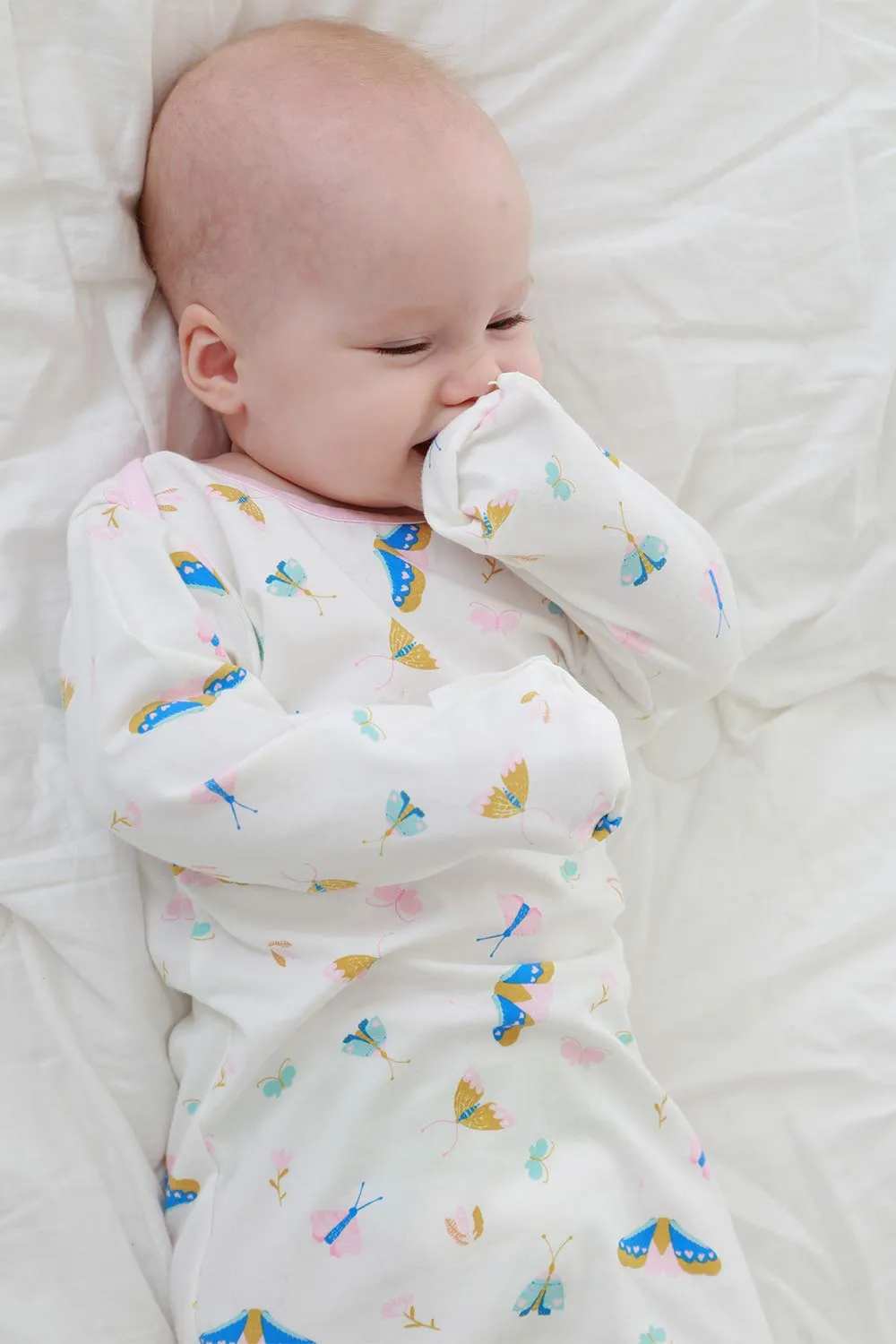 Newborn Knotted Nightgown Long Sleeve with Matching Hat Set 3 Pack, Cotton Baby Sleeper Gowns Sleeping Bag Unisex Home Outfits Set with Mitten Cuffs for Boys Girls 0-6 Months