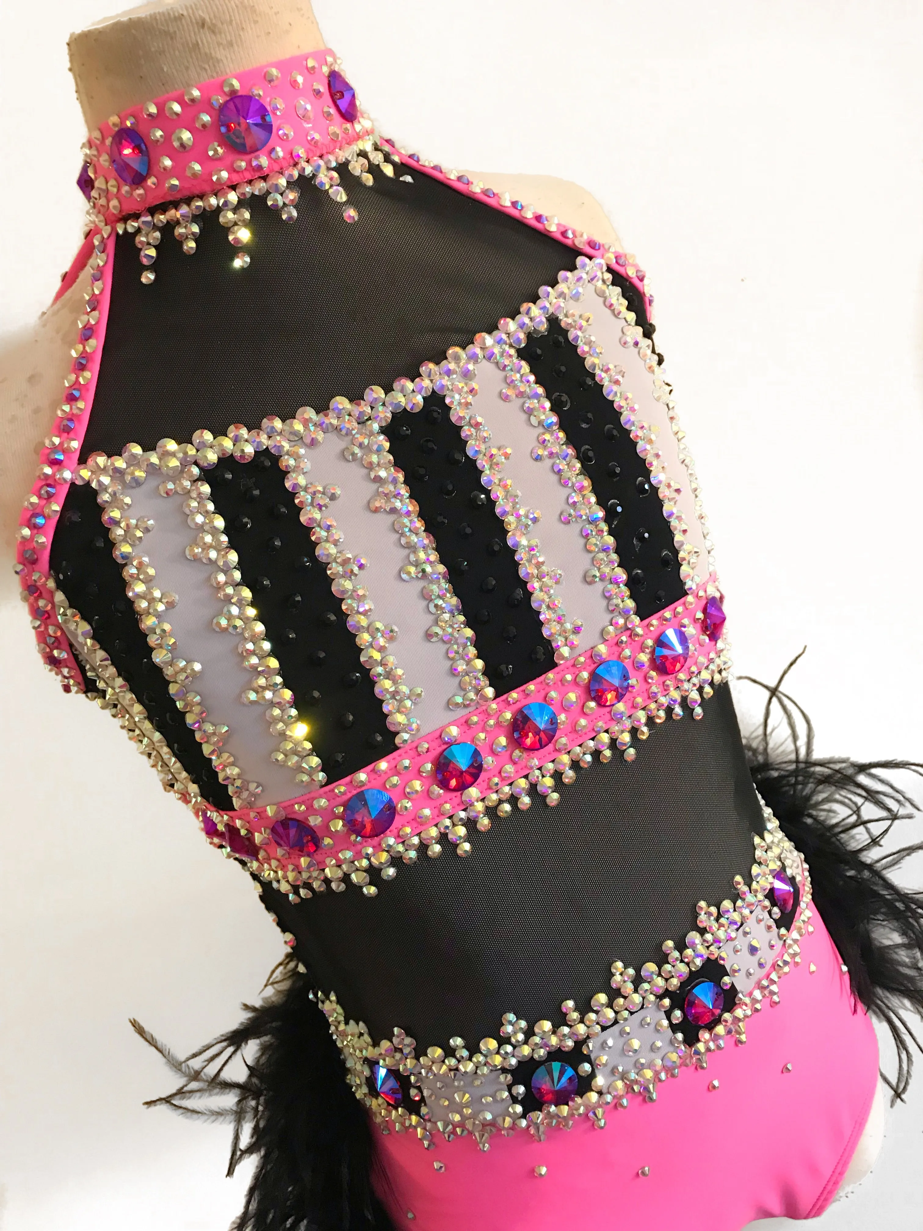 PAST COSTUME
