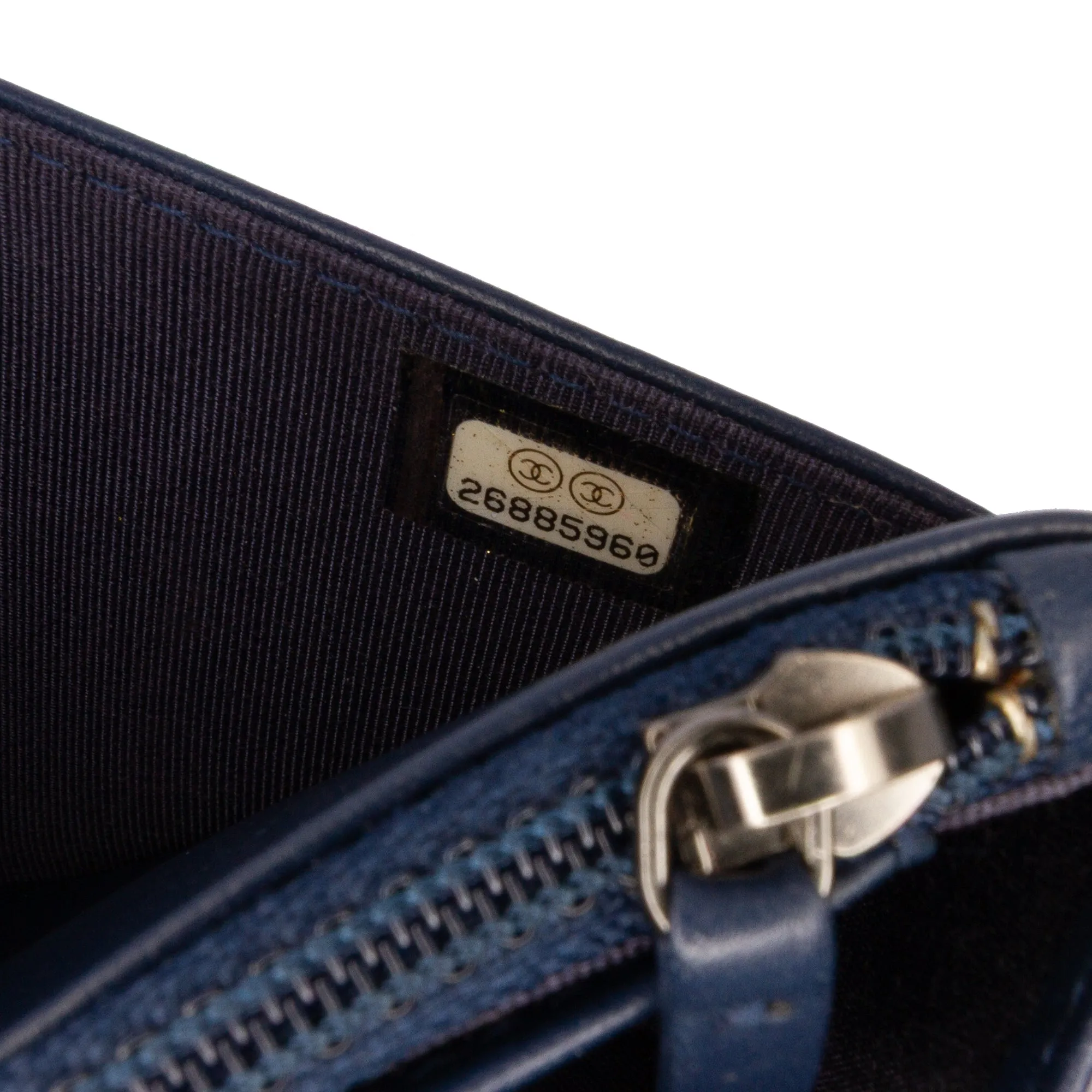 Quilted Aged Calfskin Gabrielle Wallet On Chain