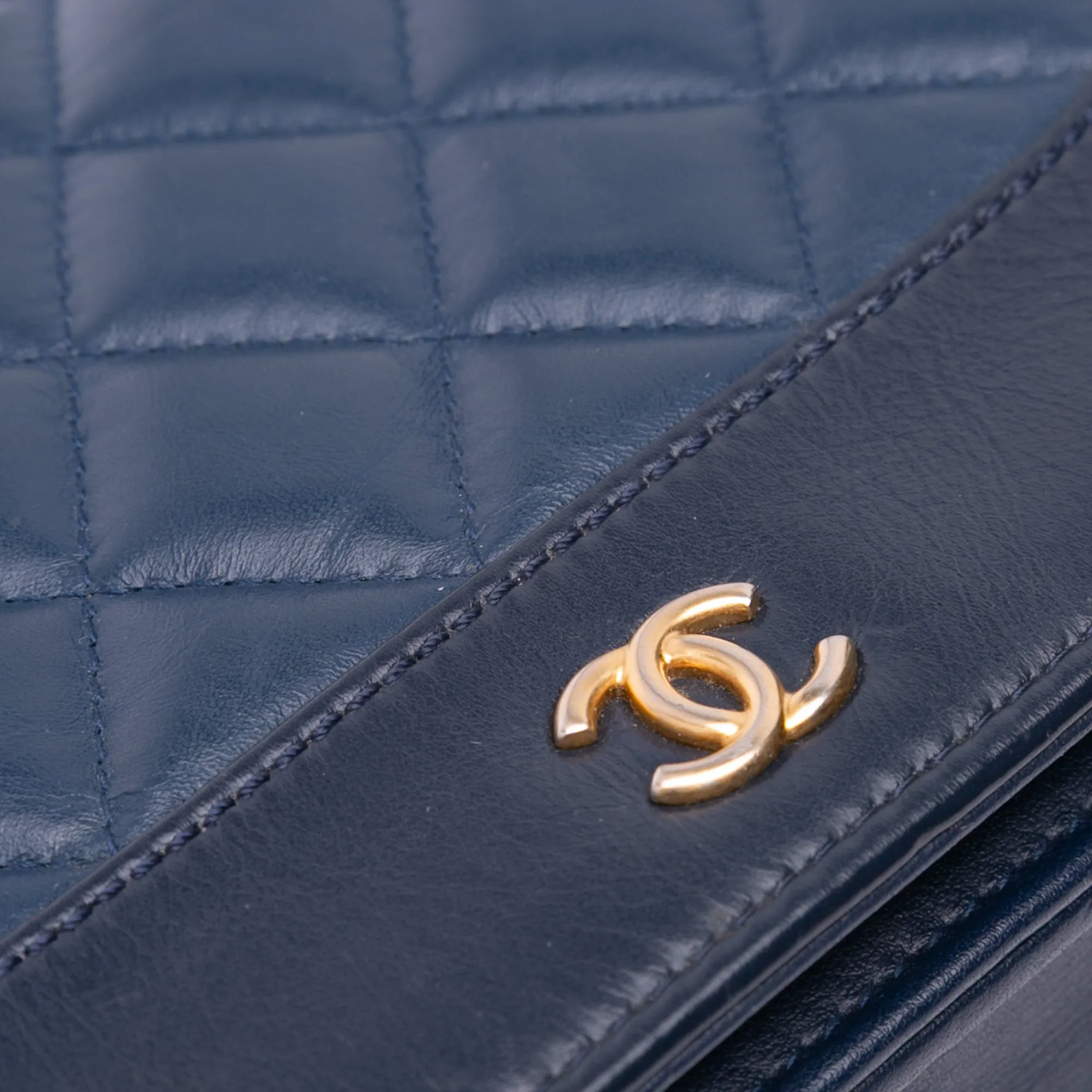 Quilted Aged Calfskin Gabrielle Wallet On Chain