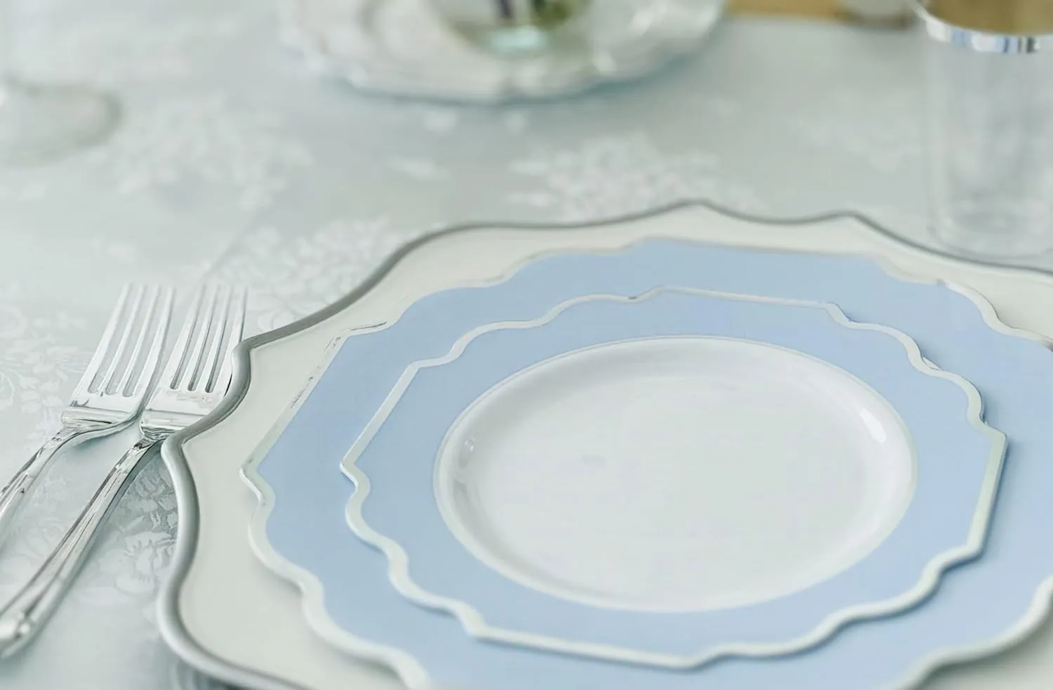 " OCCASIONS " 240 Plates Pack (120 Guests) Heavyweight Wedding Party Disposable Plastic Plates Set -120 x 10.5'' Dinner   120 x 8'' Salad/Dessert Plate (Imperial in White/Blue & Silver)