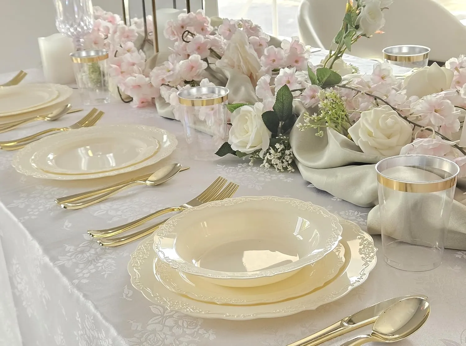 " OCCASIONS " 40 Plates Pack, Disposable Vintage Wedding Party Plastic Plates (10'' Dinner Plate, Verona in Ivory)
