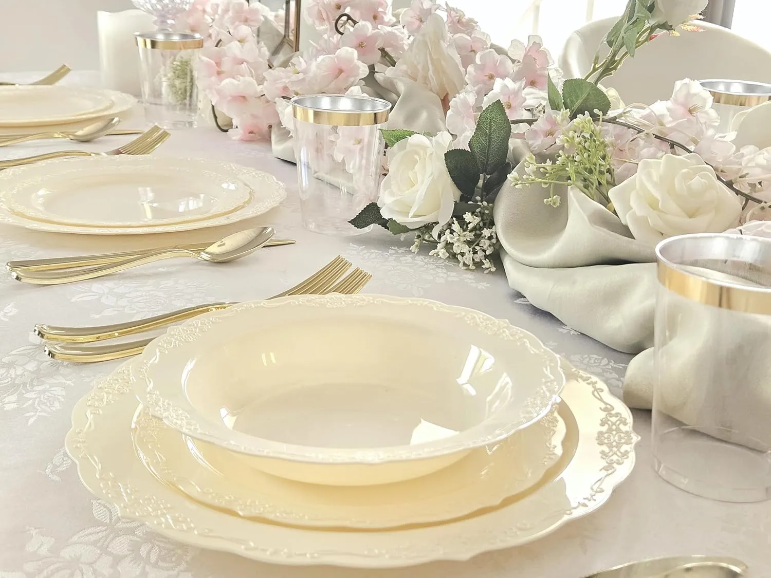 " OCCASIONS " 40 Plates Pack, Disposable Vintage Wedding Party Plastic Plates (10'' Dinner Plate, Verona in Ivory)