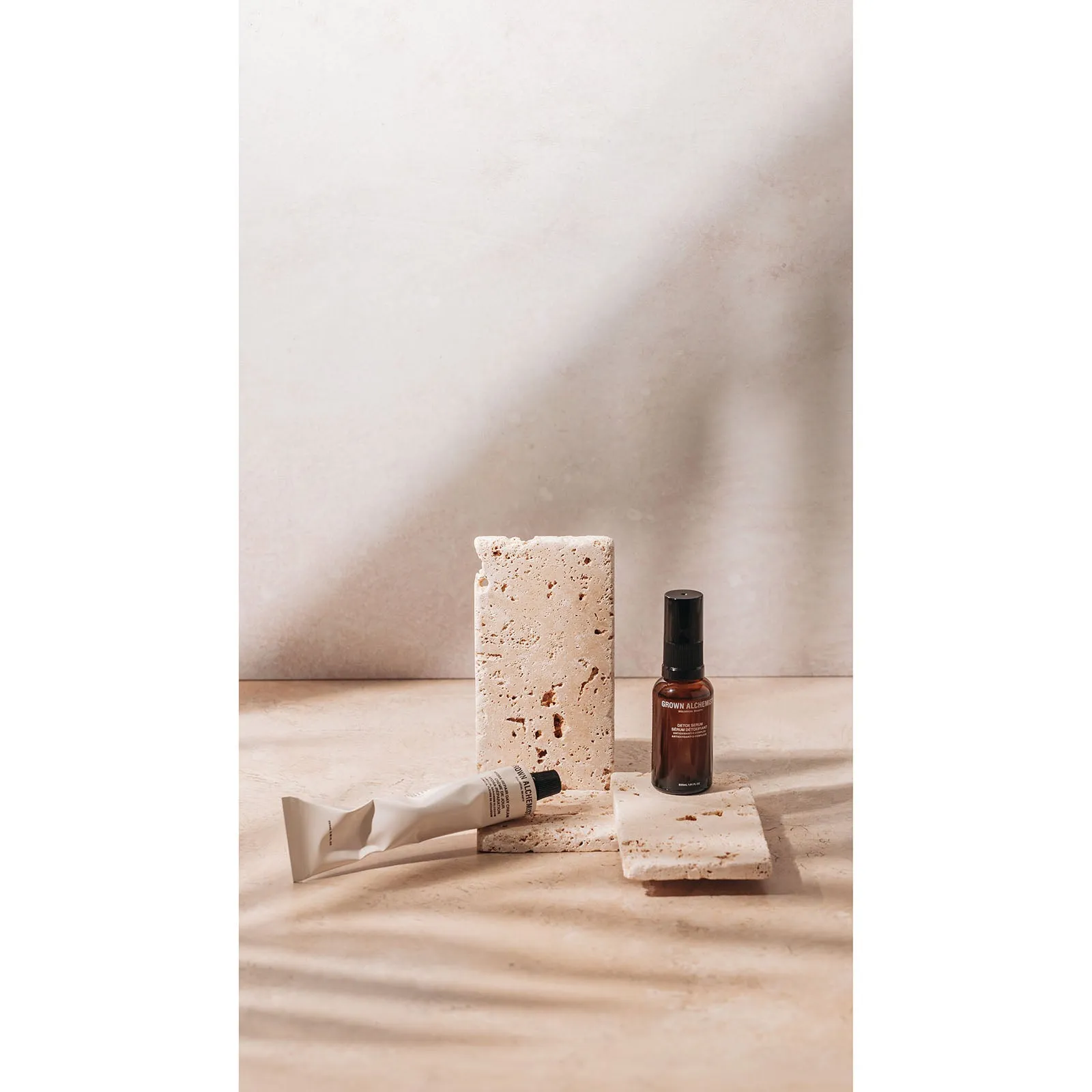 Rosé Hue/Washed Pigment
