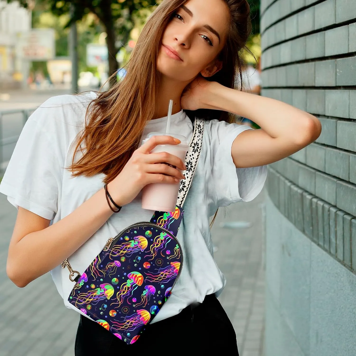 Small Sling Bag Leather Fanny Packs for Women Crossbody Purses Travel Chest Casual Daypacks