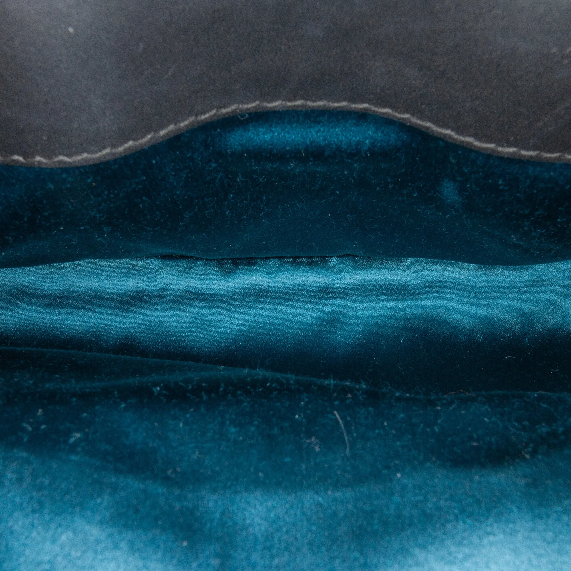 Small Suede Ophidia Chain Crossbody