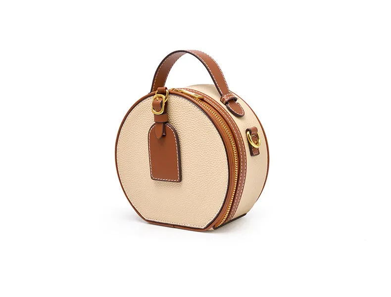 The Chic Adventurer