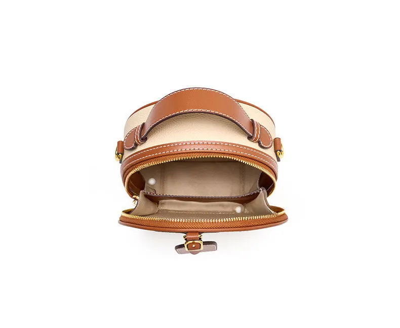The Chic Adventurer
