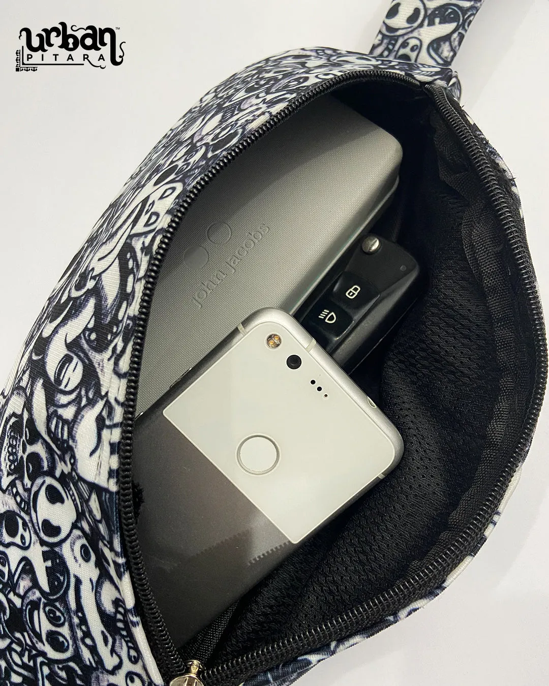 Unicorn went Shopping Fanny Pack