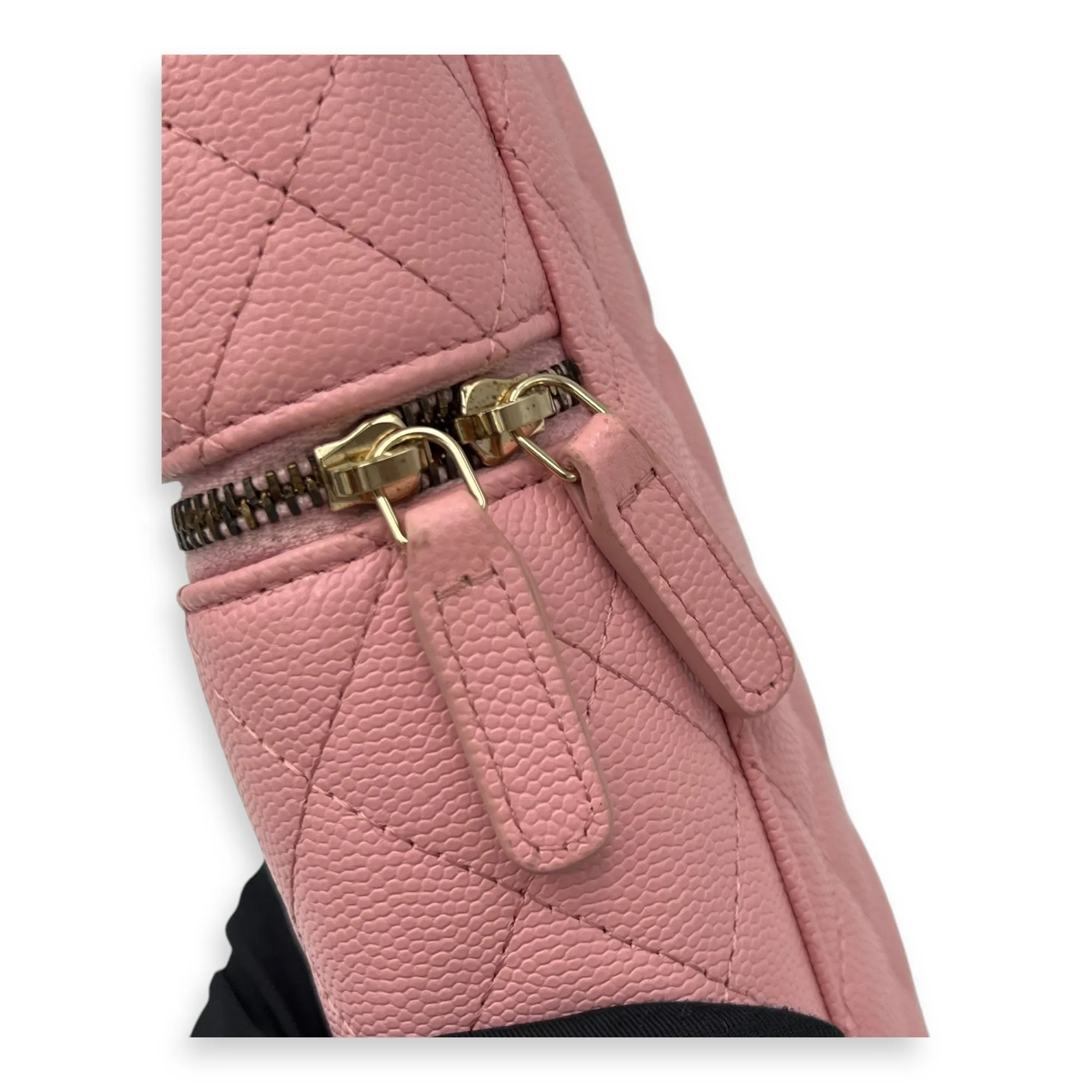Vanity Phone Crossbody bag in Caviar leather, Gold Hardware