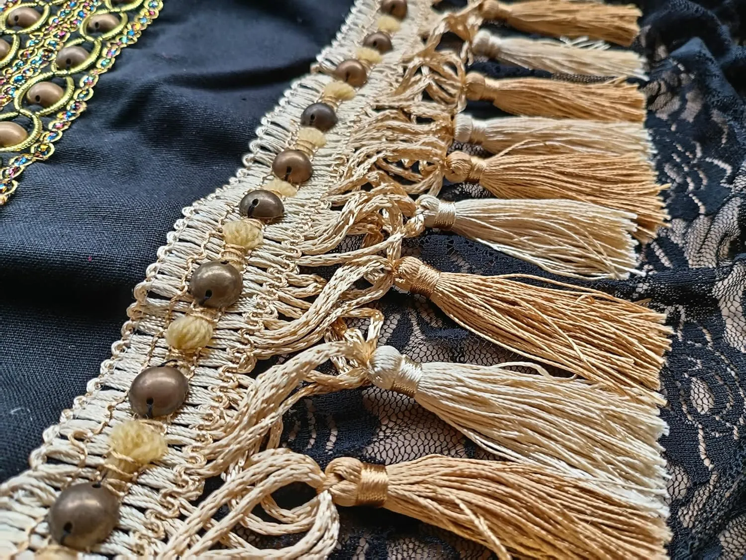 Women's Tribal Lace Belly Dance Bra Top and Tassel Hip Scarf 2pcs/Set