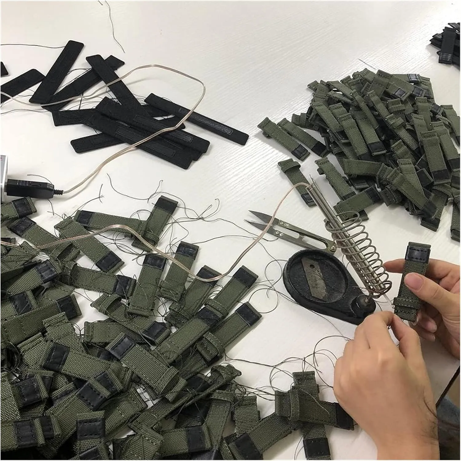 YANGQI yaoqijie Nylon Leather Watch Band Compatible with Jeep 20mm 22mm 24mm Men Watch Strap Army Green Leather Wrist Strap Watch Accessories Lasting (Band Color : S5, Band Width : 24mm)