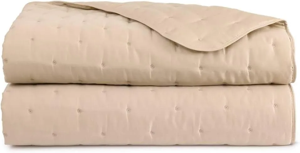 Yves Delorme Triomphe Coverlet - Luxury Bed Accessory - Fashionable and Functional